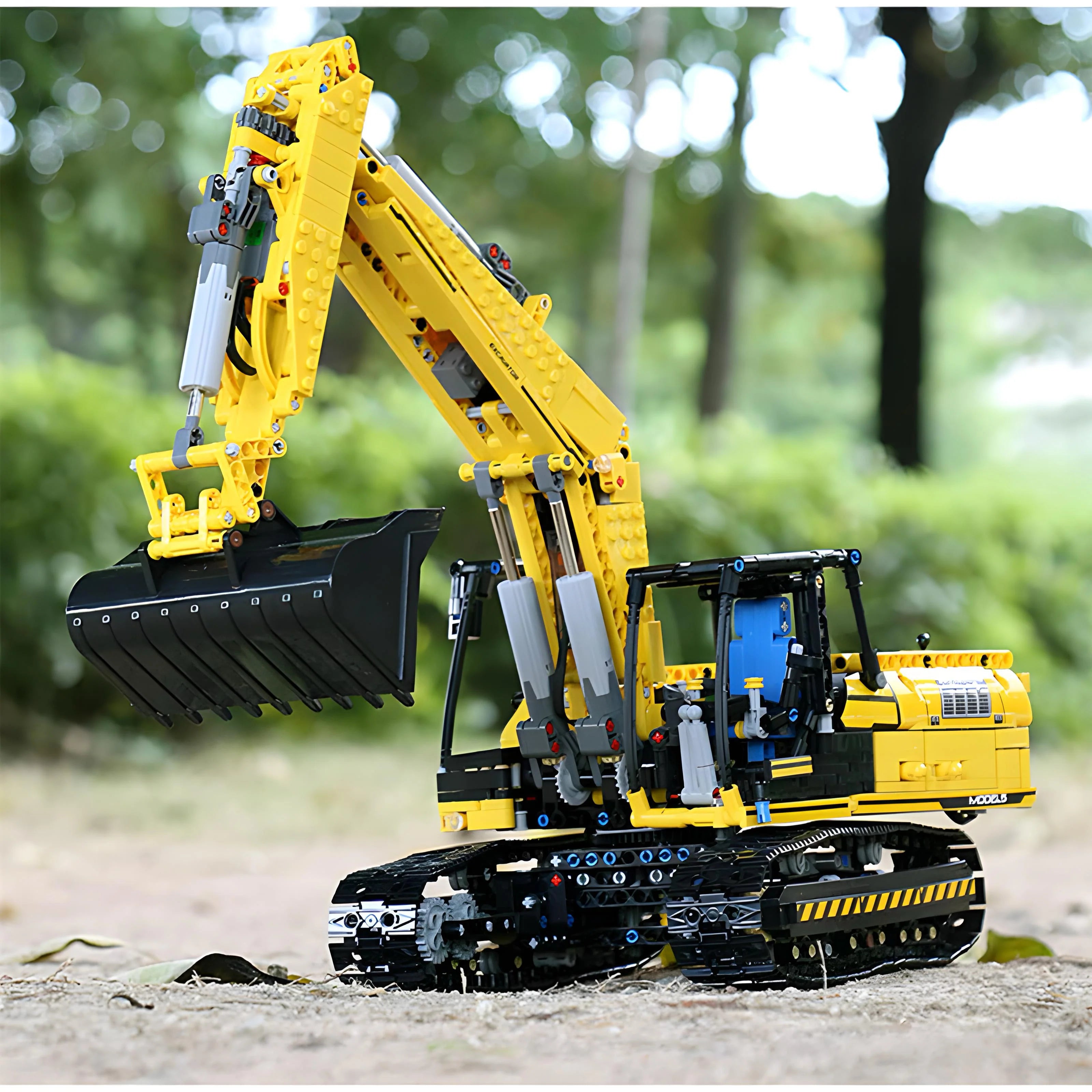 Remote Control Excavator 1830pcs-Turbo Moc