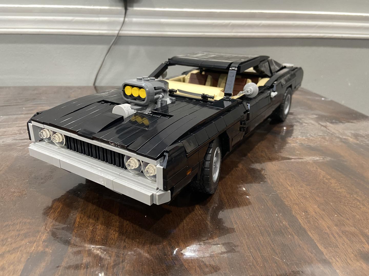 Dom's Dodge Charger | 1699pcs-Building Blocks set -Turbo Moc