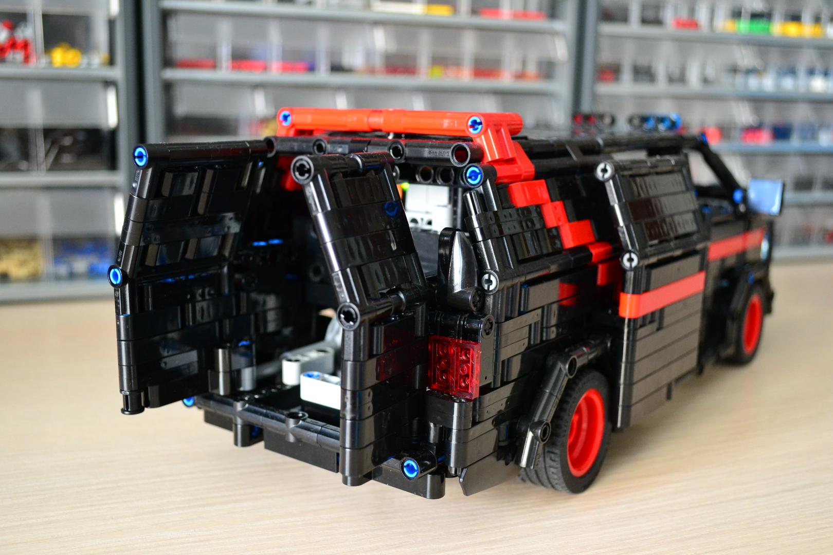 GMC Vandura A-Team Van 1:8 | 1710pcs-Building Blocks set -Turbo Moc