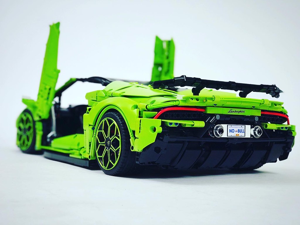 Lamborghini Huracan EVO Spyder | 3557pcs-Building Blocks set -Turbo Moc