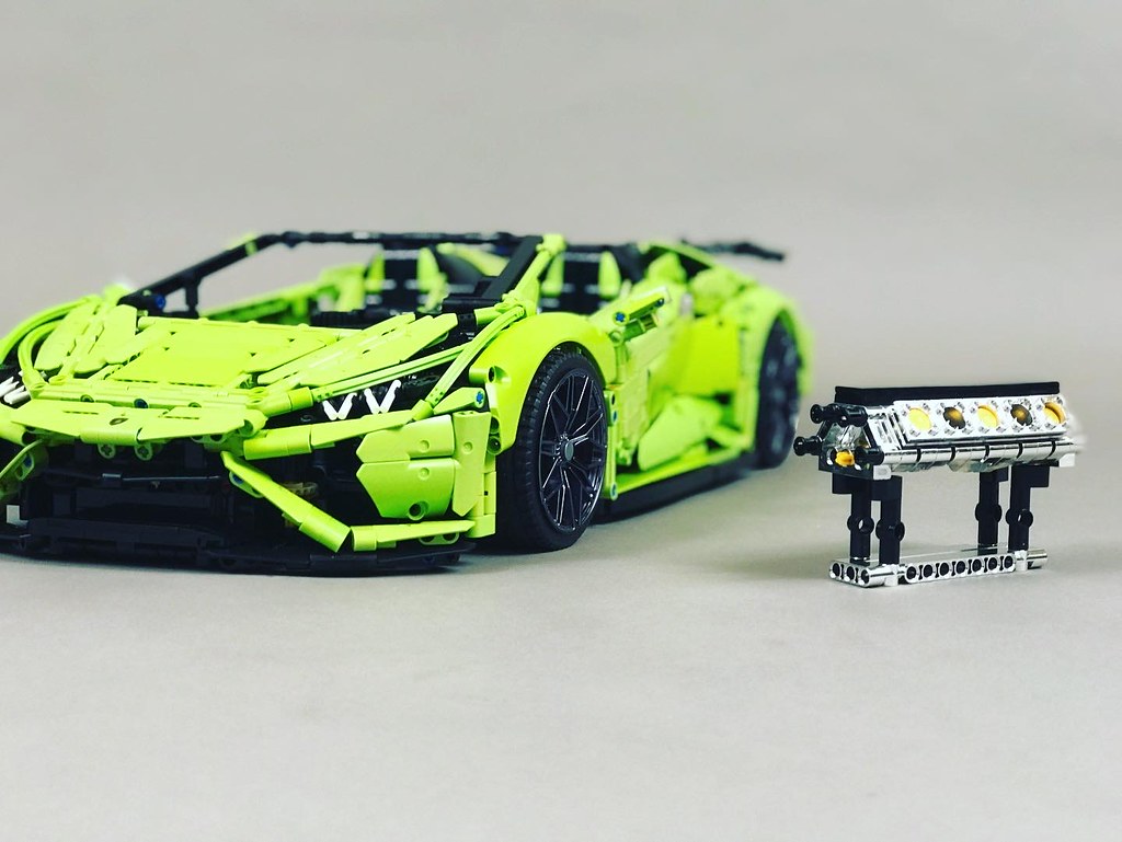 Lamborghini Huracan EVO Spyder | 3557pcs-Building Blocks set -Turbo Moc