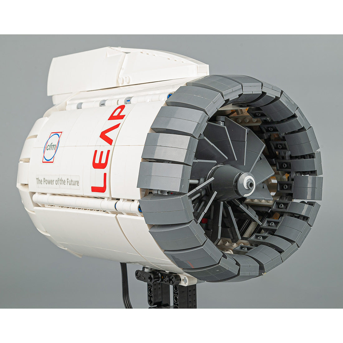 Image of product moc-133571-cfm-leap-engine-tech-model