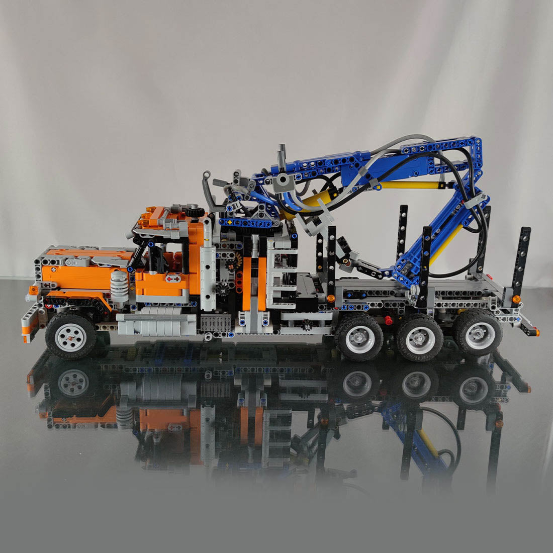 Image of product moc-92600-truck-model