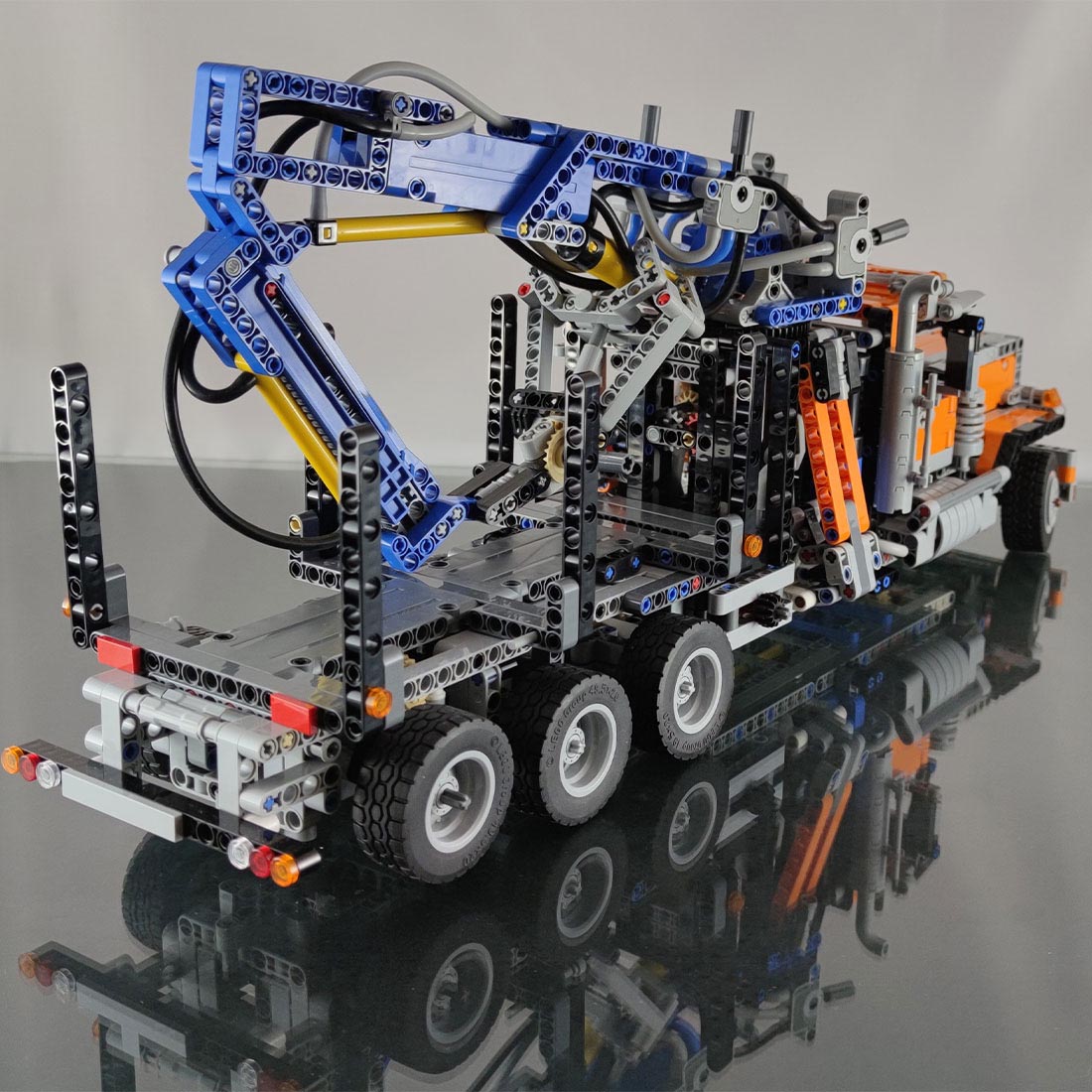 Image of product moc-92600-truck-model