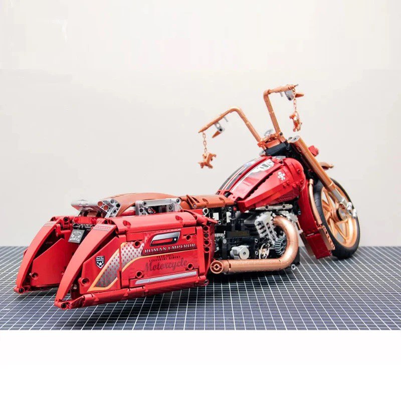 Red Motorcycle Chopper 2111pcs-Building Blocks set -Turbo Moc